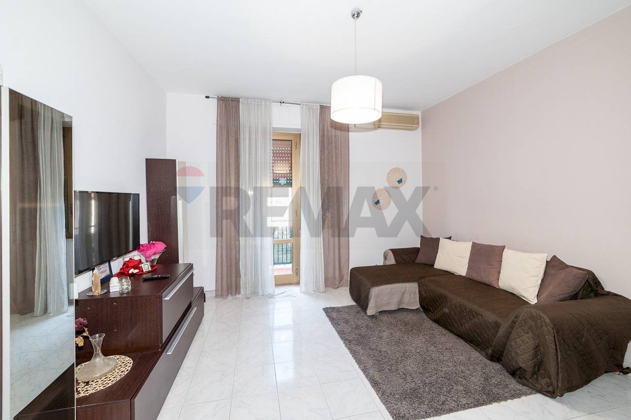 Soggiorno - Trilocale Via Armando Diaz
 
22, Catania - foto 1