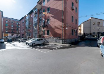 Edificio all\'aperto - Trilocale Via Armando Diaz
 
22, Catania - foto 25