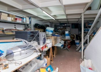 Dispensa di stoccaggio - Shop Via Sant'euplio (Largo Paisiello)
 
23, Catania - photo 21