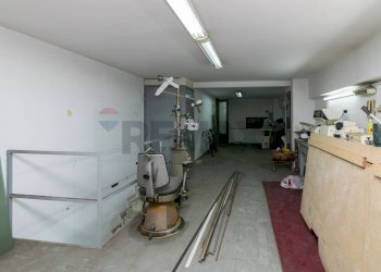 Palestra - Shop Via Sant'euplio (Largo Paisiello)
 
23, Catania - photo 27