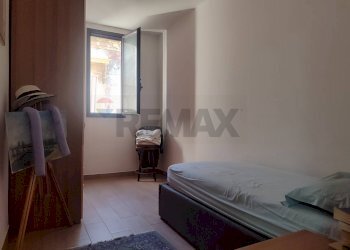 Camera / camera da letto - Quadrilocale VIA BENANTI
 
41, Catania - foto 10