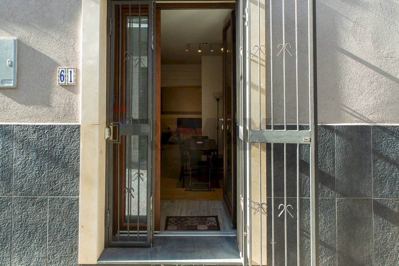 Edificio all\'aperto - One-room apartment Via San Damiano
 
61, Catania - photo 1