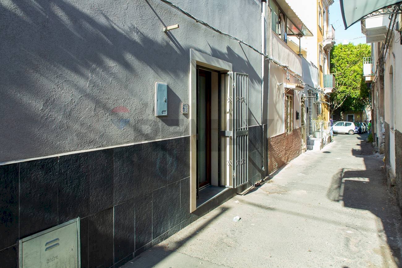 Edificio all\'aperto - One-room apartment Via San Damiano
61, Catania - photo 2