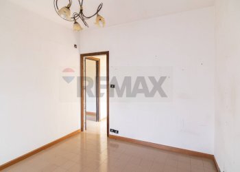 Stanza vuota - Bilocale Via Stazione
 
3, Aci Castello - foto 9