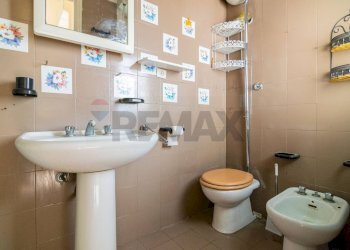 Bagno - Bilocale Via Stazione
 
3, Aci Castello - foto 10