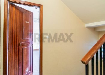 Hall / corridoio - Bilocale Via Stazione
 
3, Aci Castello - foto 16