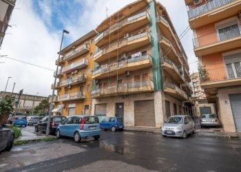 Edificio all\'aperto - Appartamento Via Francesco Crispi
 
20, Caltagirone - foto 4