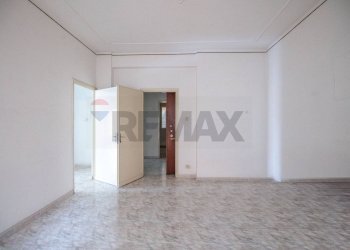 Stanza vuota - Appartamento Via Francesco Crispi
 
20, Caltagirone - foto 20