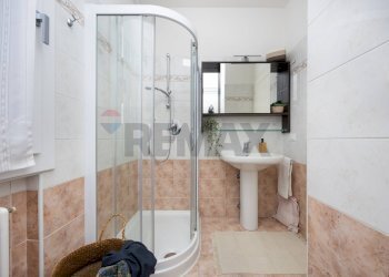 Bagno - Semi-detached house Via Bruno Carnini
8, San Fermo della Battaglia - photo 22