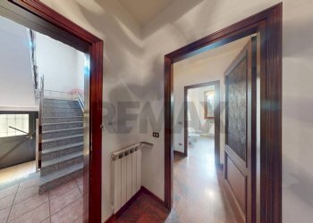 Scale - Casa indipendente via San Maurizio al Lambro
 
186, Brugherio - foto 23