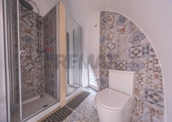 Bagno - Negozio Via di Pie' di Marmo
 
2, Roma - foto 24