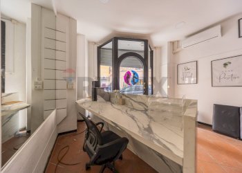 Ufficio - Negozio Via di Pie' di Marmo
 
2, Roma - foto 34