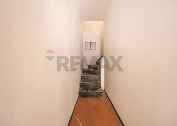 Scale - Negozio Via di Pie' di Marmo
 
2, Roma - foto 41