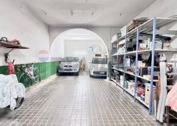 Dispensa di stoccaggio - Four-room apartment Via Dogali
 
9, Empoli - photo 41