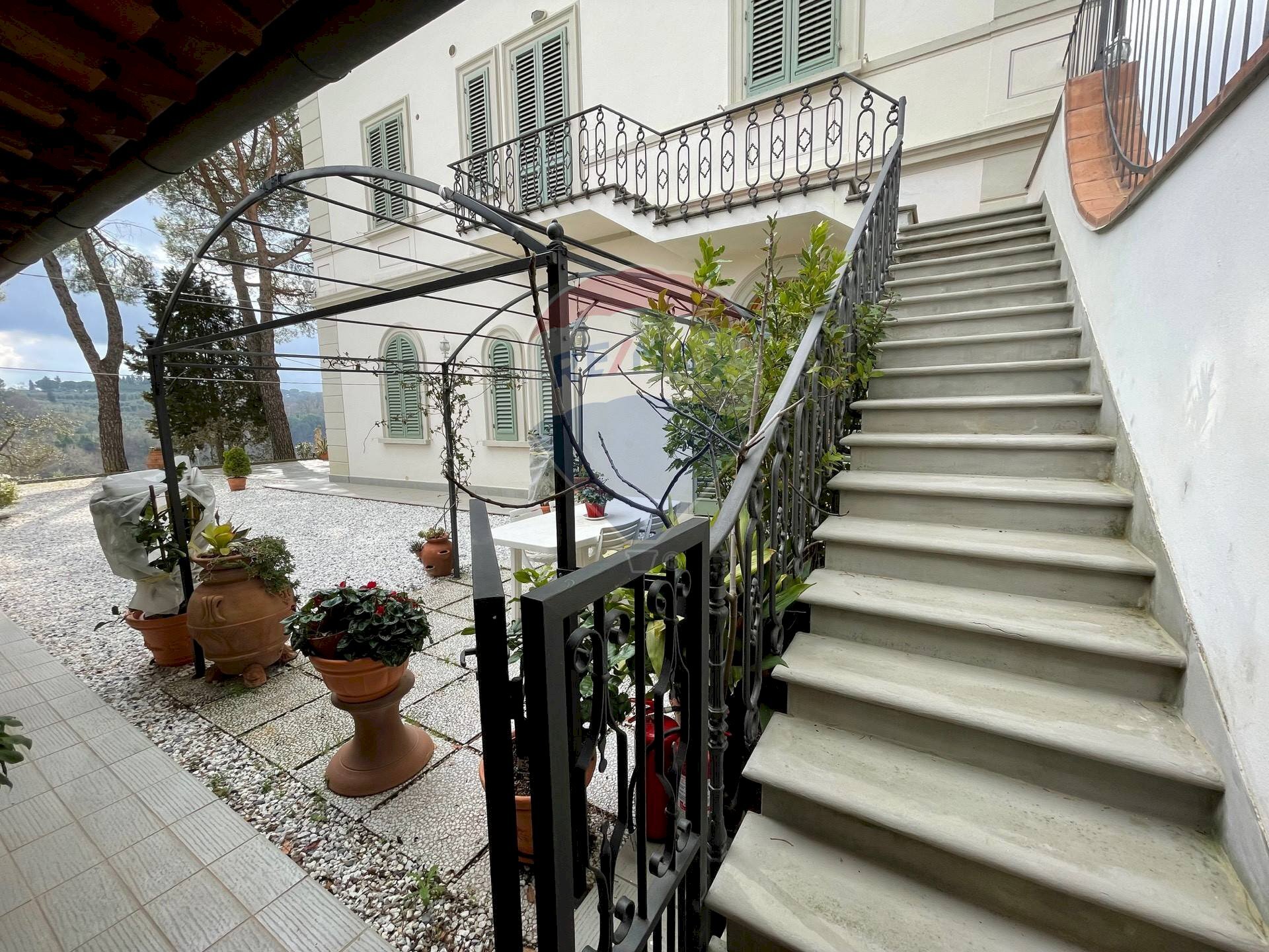 Scale - Semi-detached house Castelfiorentino - photo 2