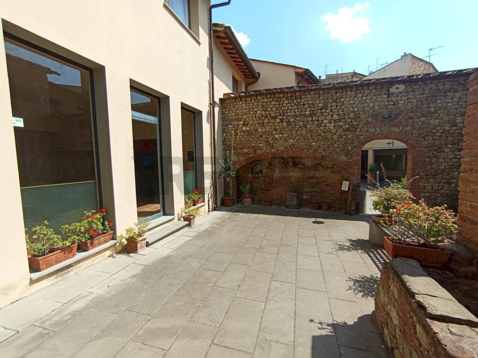 Terrazza - Commercial Premises Montelupo Fiorentino - photo 1