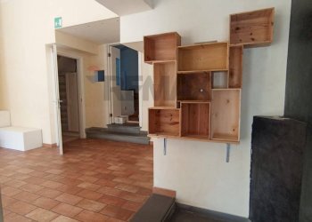 Soggiorno - Locale Commerciale Montelupo Fiorentino - foto 8