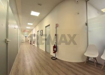 Hall / corridoio - Office Montelupo Fiorentino - photo 9