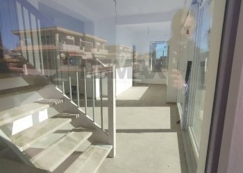 Vista interna salone - Attic via Gladioli
 
9, Nettuno - photo 6