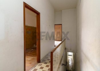 Hall / corridoio - Casa indipendente via acicastello
 
33, Aci Castello - foto 11