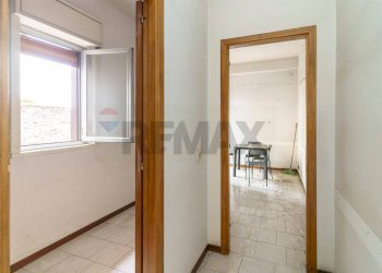 Hall / corridoio - Casa indipendente via acicastello
 
33, Aci Castello - foto 31