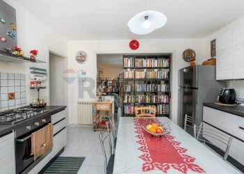 Cucina - Appartamento Via XX Settembre
201, Motta Sant'Anastasia - foto 17