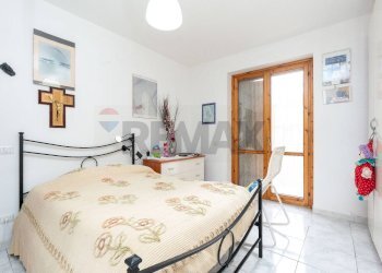 Camera / camera da letto - Appartamento Via XX Settembre
201, Motta Sant'Anastasia - foto 14