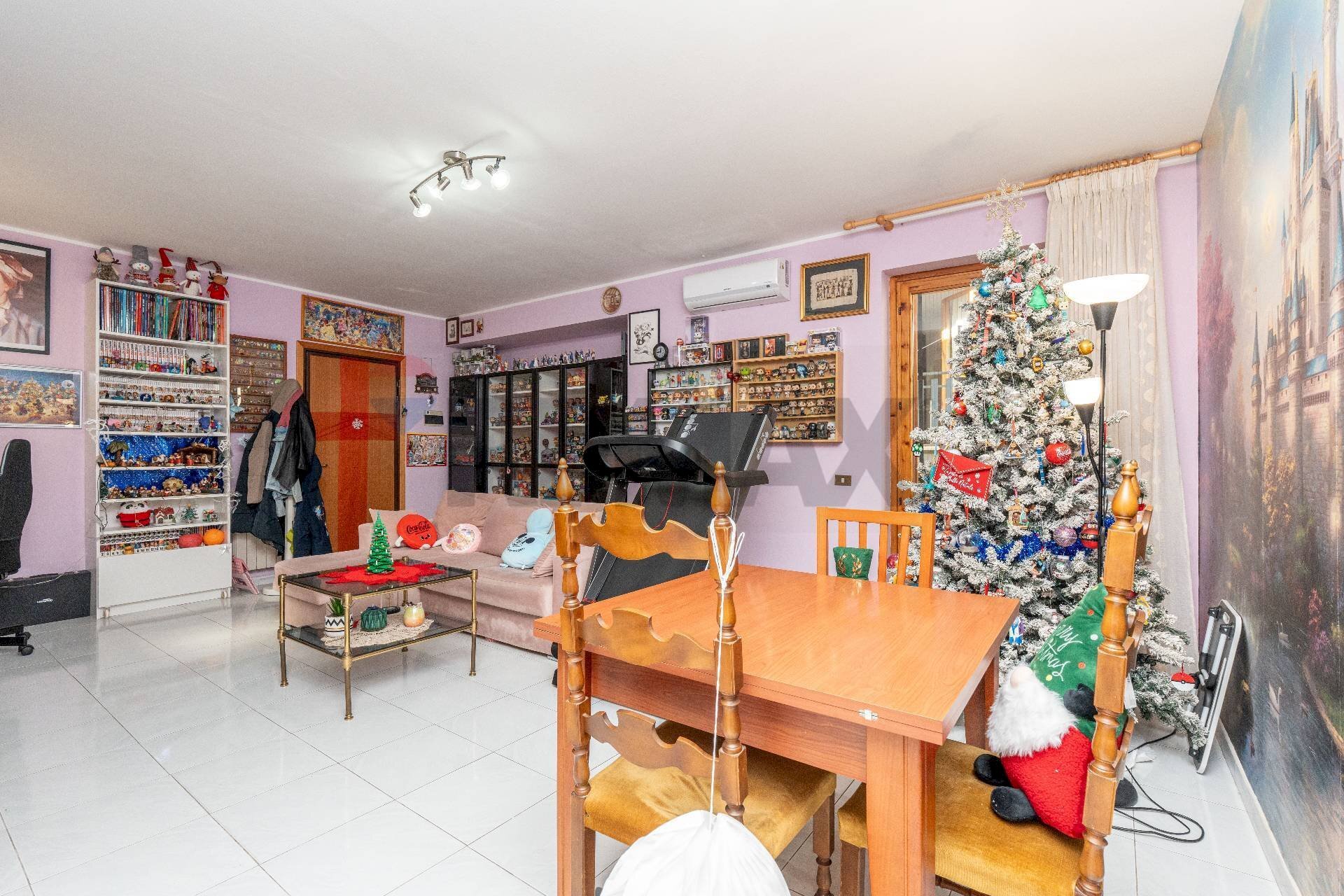 Sala da pranzo - Appartamento Via XX Settembre
 
201, Motta Sant'Anastasia - foto 3