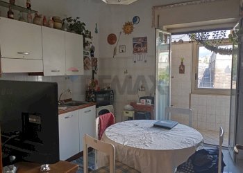 Cucina - Trilocale Via Goito
 
48, Catania - foto 3