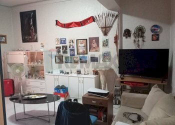 Soggiorno - Trilocale Via Goito
 
48, Catania - foto 6