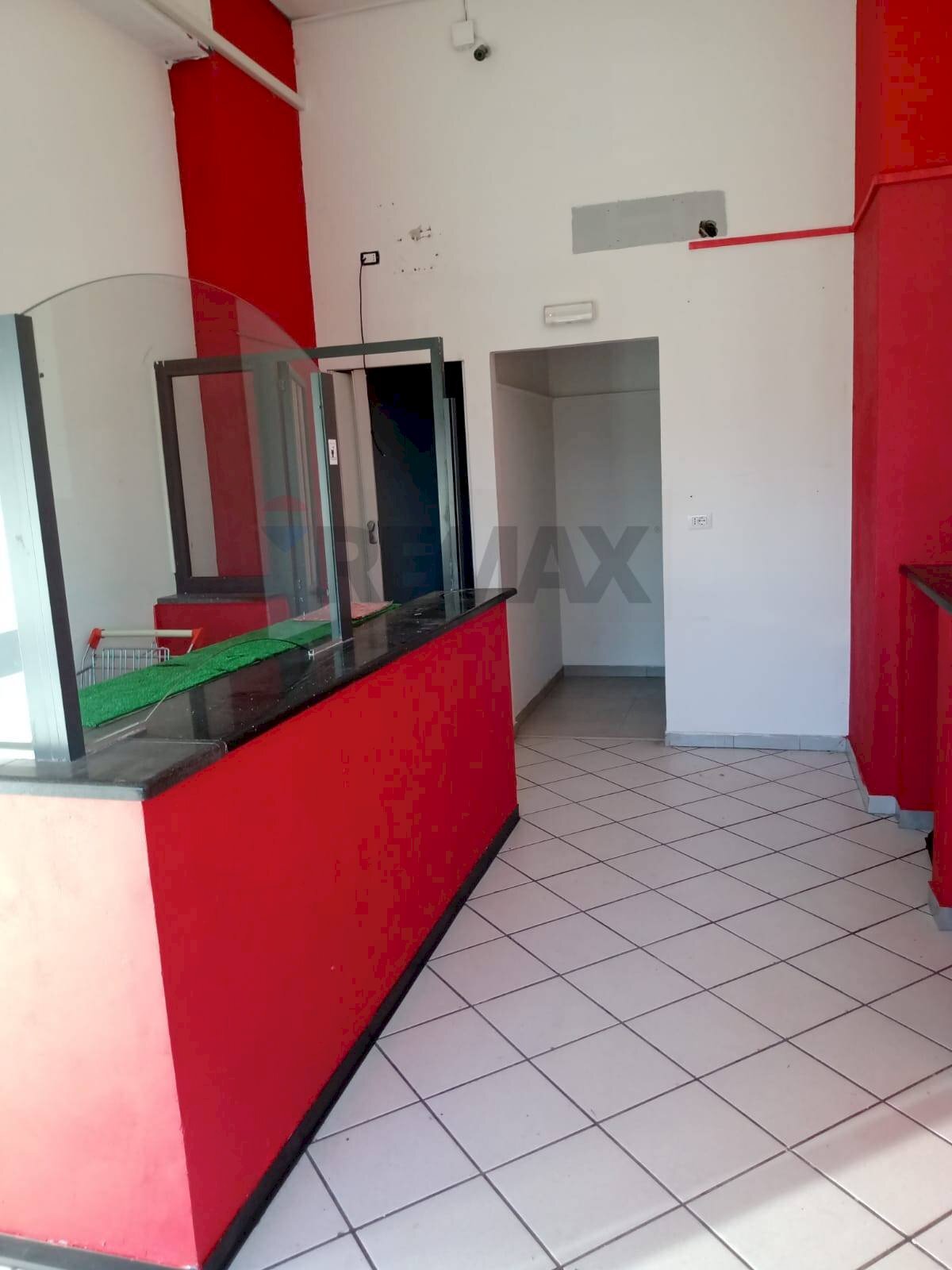 Terrazza - Commercial Premises Viale Castagnola
 
8, Catania - photo 2