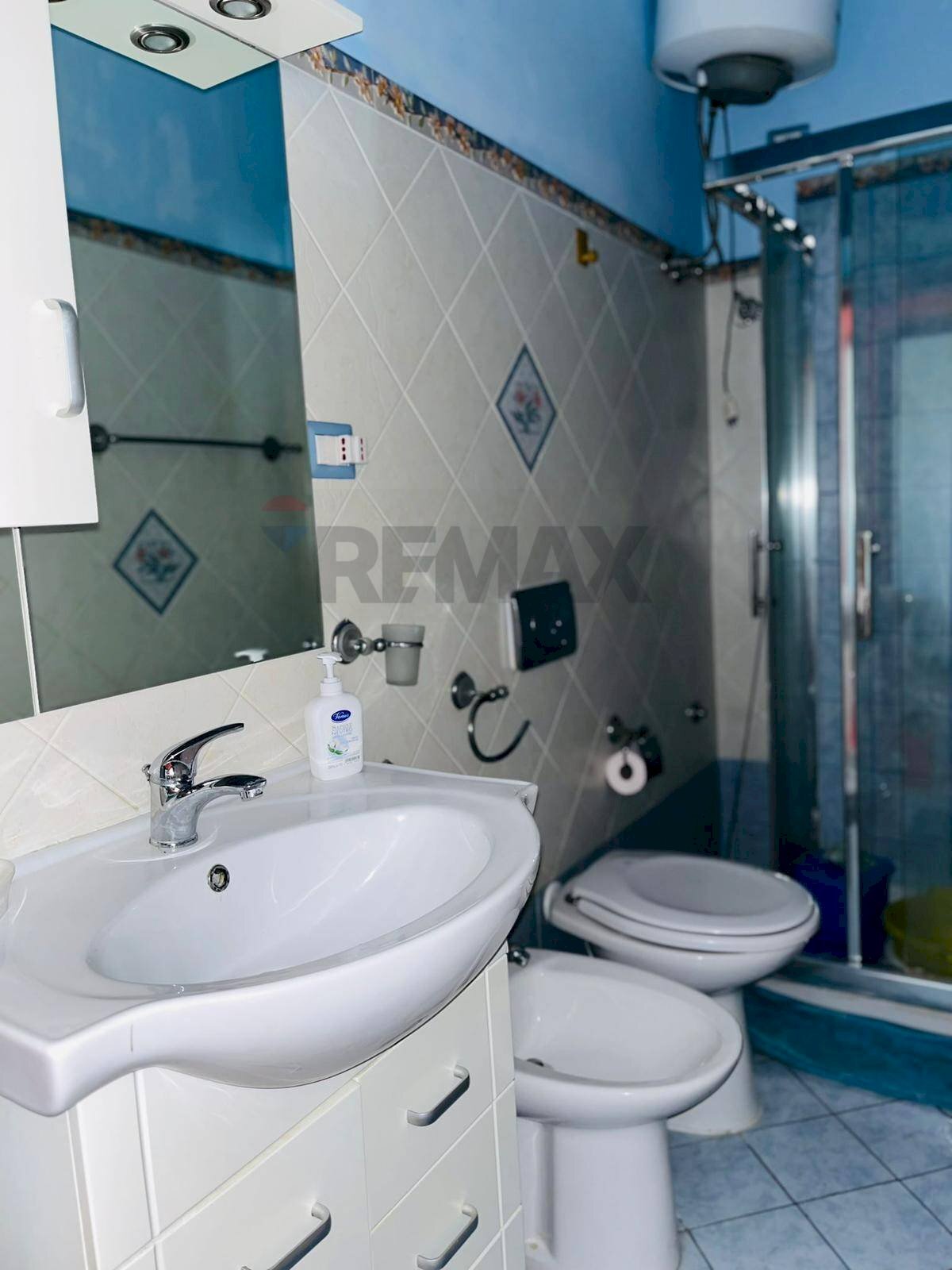 Bagno - Appartamento via Luigi Pirandello
 
7, Augusta - foto 2