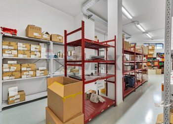 Dispensa di stoccaggio - Shop VIA TIEPOLO
 
10, Monza - photo 18