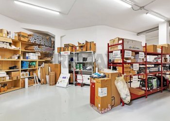 Dispensa di stoccaggio - Shop VIA TIEPOLO
 
10, Monza - photo 19