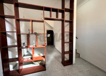 Dispensa di stoccaggio - Casa indipendente Via Giuliano, Floridia - foto 2