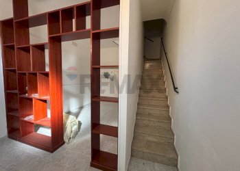 Scale - Casa indipendente Via Giuliano, Floridia - foto 10