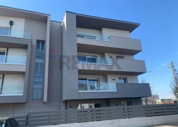 Edificio all\'aperto - Quadrilocale Via Bastone, Dalmine - foto 4