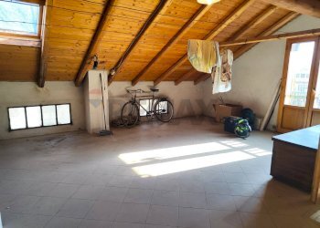 Stanza vuota - Casa indipendente Darfo Boario Terme - foto 28