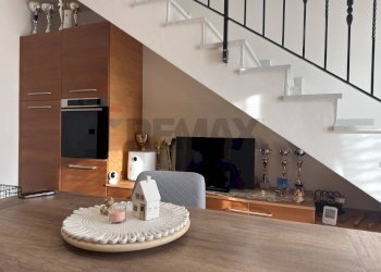 Scale - Trilocale Via Giovanni Buzzatti
 
41, Sedico - foto 2