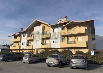 Edificio all\'aperto - Trilocale Via Giovanni Buzzatti
 
41, Sedico - foto 4