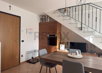 Sala da pranzo - Trilocale Via Giovanni Buzzatti
 
41, Sedico - foto 25