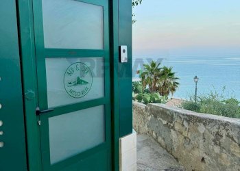 esterno - Appartamento Via Bacco
 
35, Vieste - foto 7