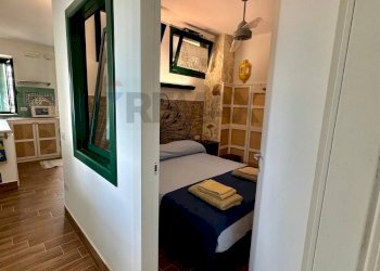 camera da letto - Appartamento Via Bacco
 
35, Vieste - foto 10