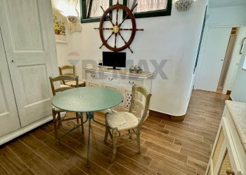 soggiorno - Appartamento Via Bacco
 
35, Vieste - foto 15