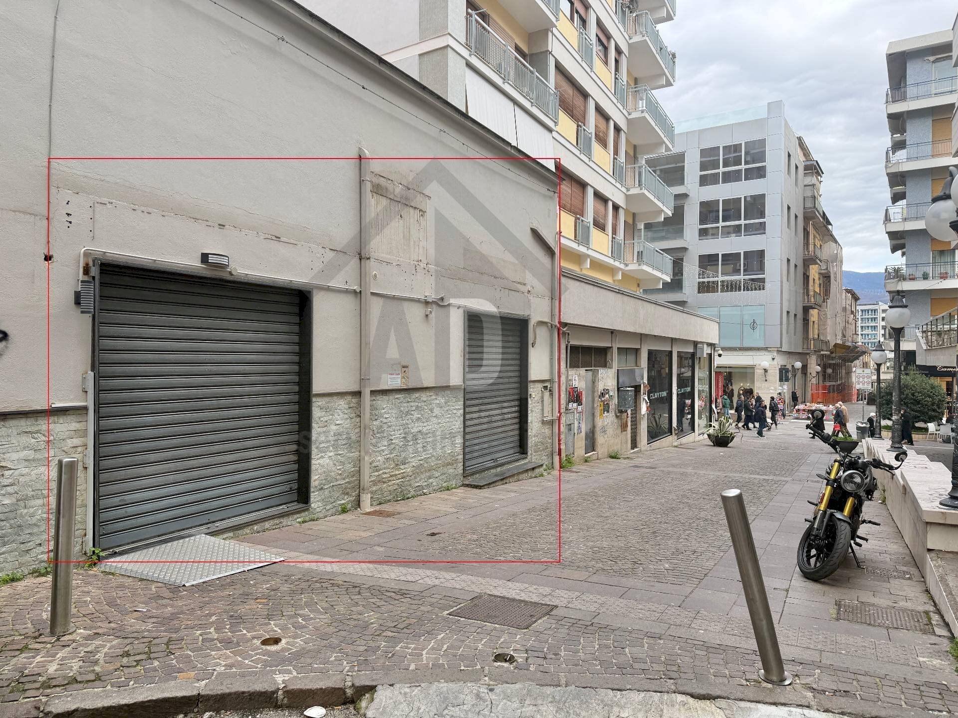 Foto 2 - Locale Commerciale VIA BISCARDI
 
8, Cosenza - foto 2