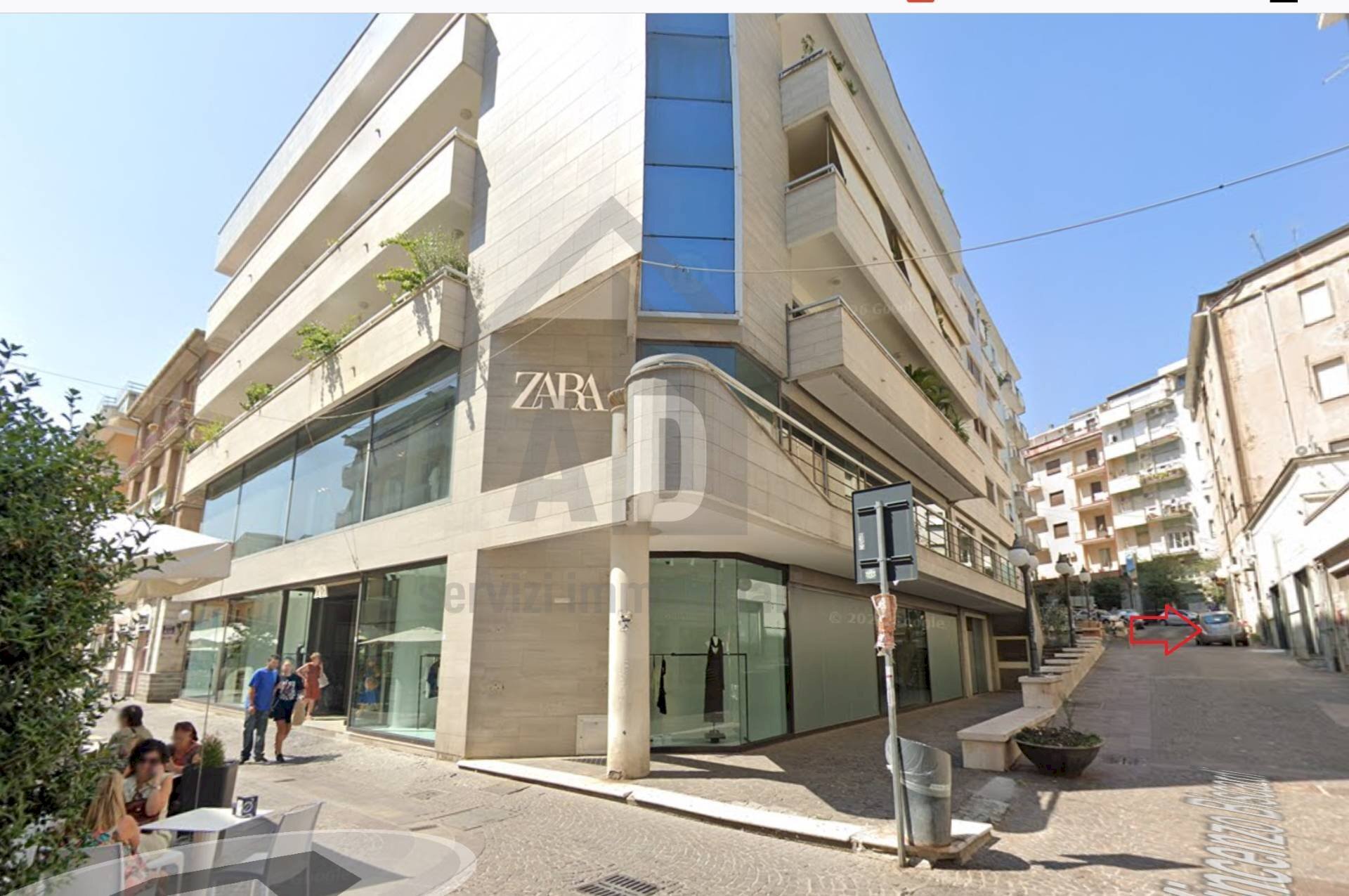 Foto 1 - Locale Commerciale VIA BISCARDI
 
8, Cosenza - foto 1