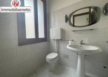 Foto 11 - Attività Commerciale VIA ROMA
 
52, Lonigo - foto 11