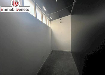 Foto 42 - Attività Commerciale VIA ROMA
 
52, Lonigo - foto 42