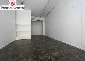 Foto 50 - Attività Commerciale VIA ROMA
 
52, Lonigo - foto 50