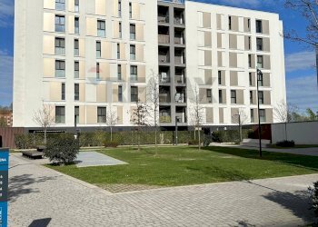 Edificio all\'aperto - Trilocale Via Eugenio Colorni
 
6, Milano - foto 29